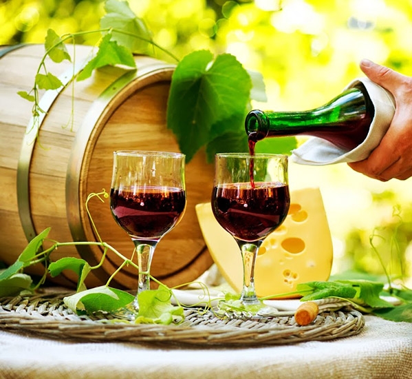 Ebrezze di arte e vino alla Casa di Quartiere
