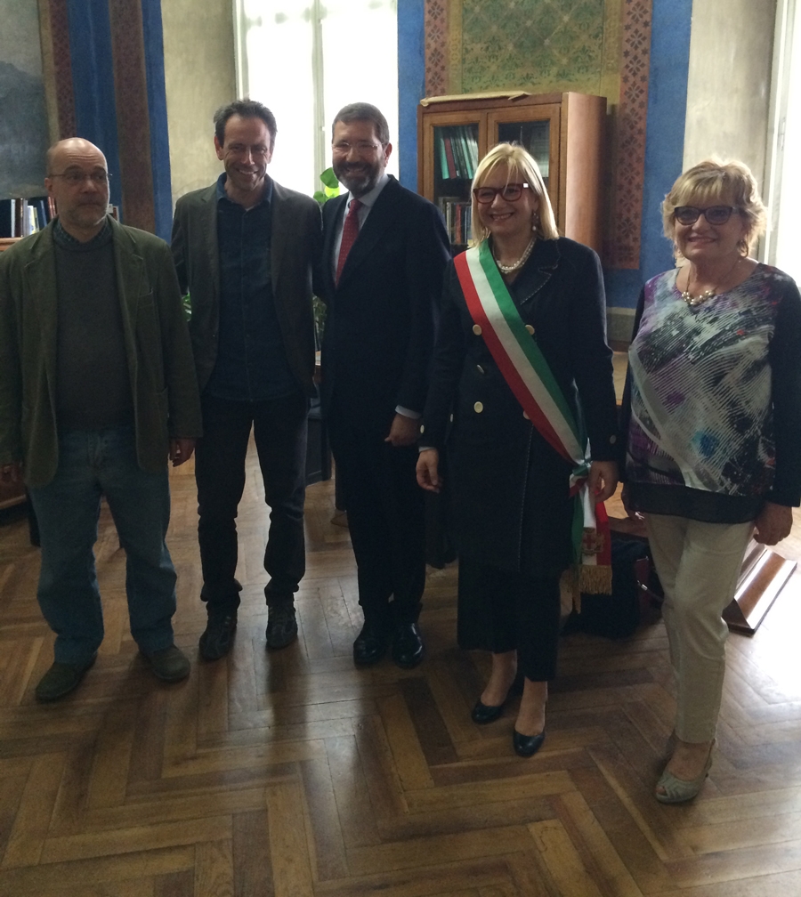 Incontro Rossa-Marino: si pensa a una rete tra Amministrazioni