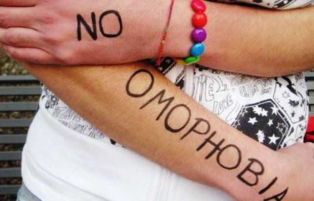 Oggi la giornata contro l’omofobia, la bifobia e la transfobia