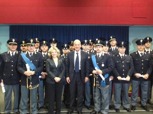 Il saluto, commosso, del Questore Della Cioppa: “La provincia e la Polizia di Alessandria mi resteranno dentro” [FOTO]