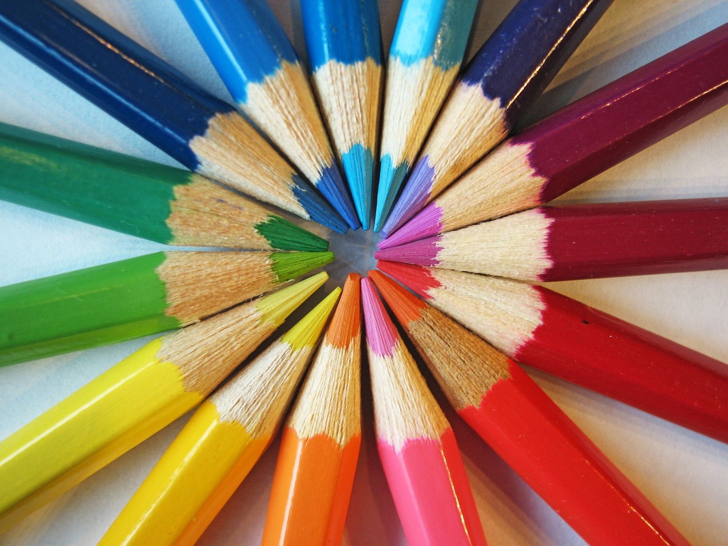 “Un arcobaleno di idee normali per persone speciali” all’open day della residenza Borra