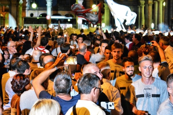 Una domenica di festa in grigio: a Bardonecchia almeno 200 tifosi per il test col Lucento