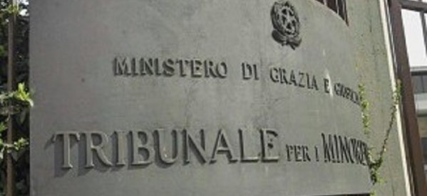 Giovane ladro portato in comunità dopo aver ignorato il provvedimento restrittivo