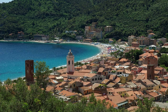 Perché nel fine settimana non scoprite Noli?