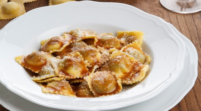 A San Cristoforo il sapore degli anloti foci a man
