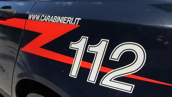 Perquisizione a caccia di armi in un alloggio a San Giuliano: due persone denunciate