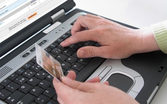 Sansalvatorese compra online un frigorifero ma viene truffato: denunciato il colpevole