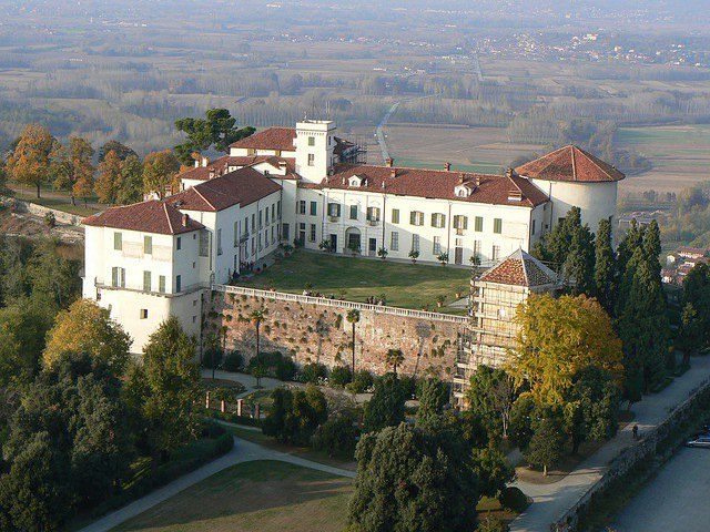 Visite teatrali alla scoperta del Castello di Masino