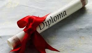 Al Linguistico di Alessandria due diplomi in un colpo solo