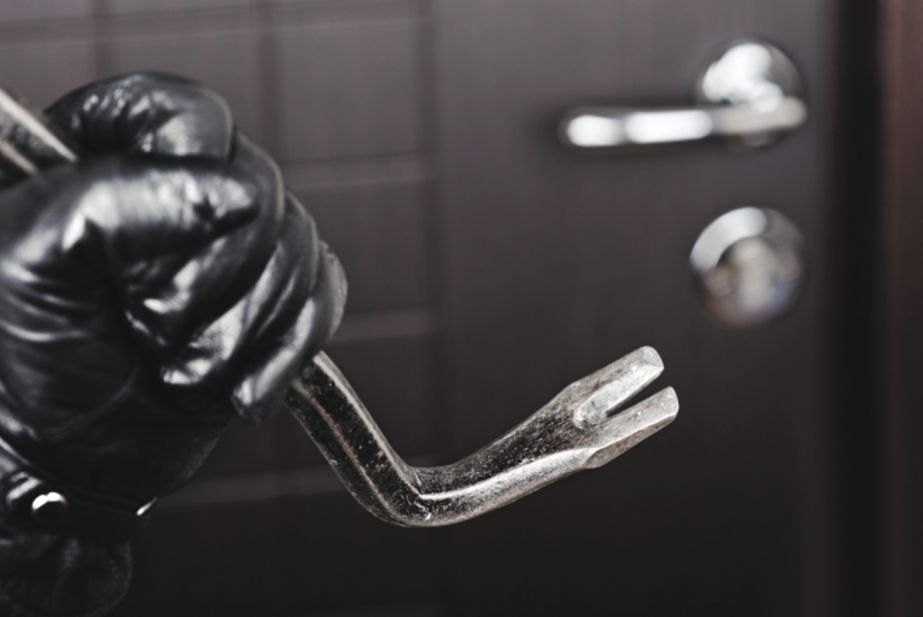 Furti in appartamento: dieci consigli della Polizia per evitarli