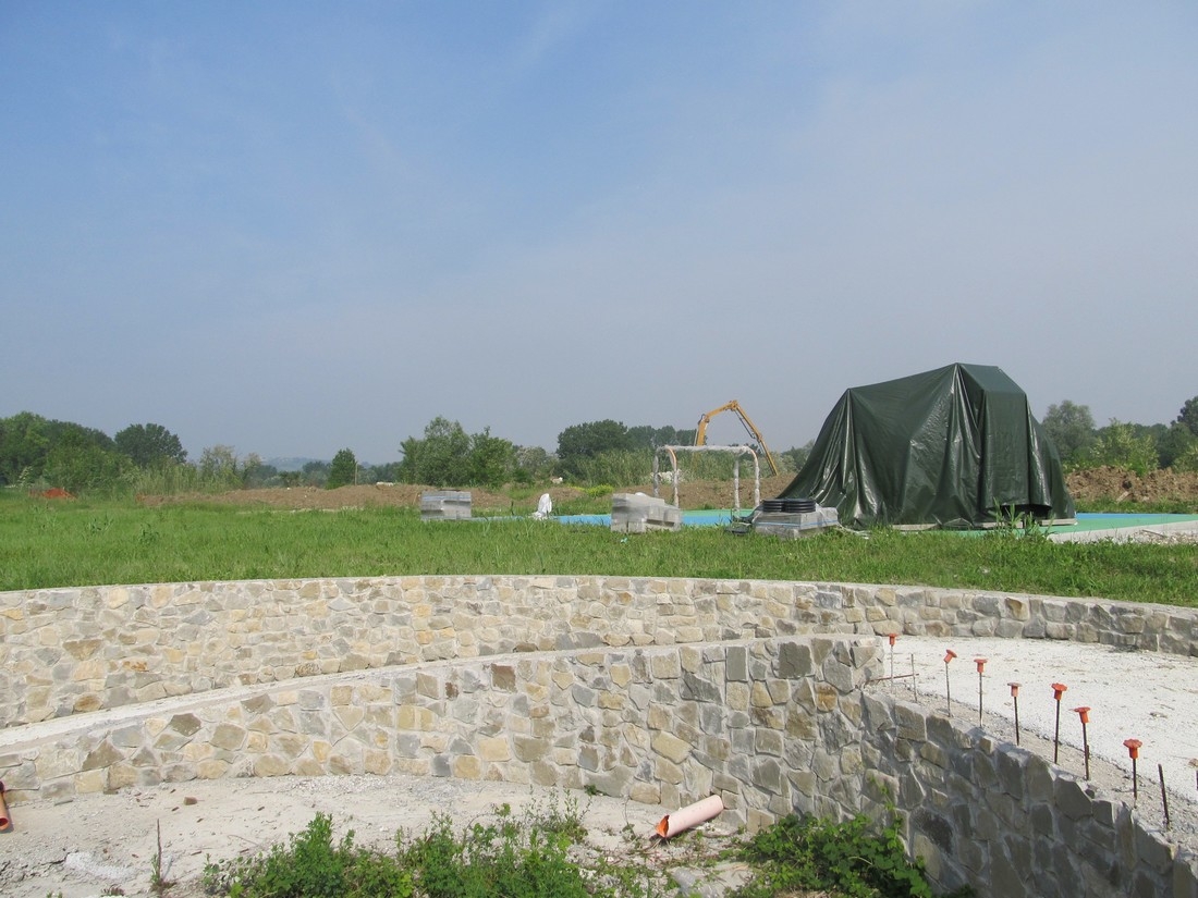 Parco Eternot: proseguono i lavori per consegnare l’area verde alla città nel 2016