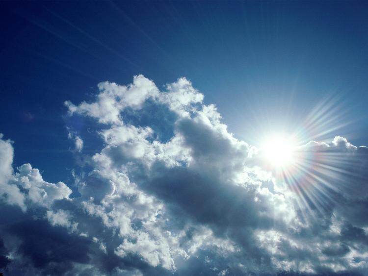 Meteo: nel fine settimana sole alternato a nuvole