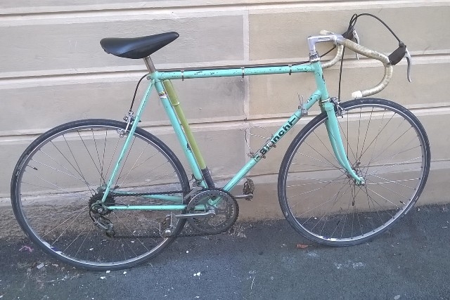 Fino in Toscana con una bici d’epoca: per l’alessandrino Michele Carpani l’Eroica inizia prima