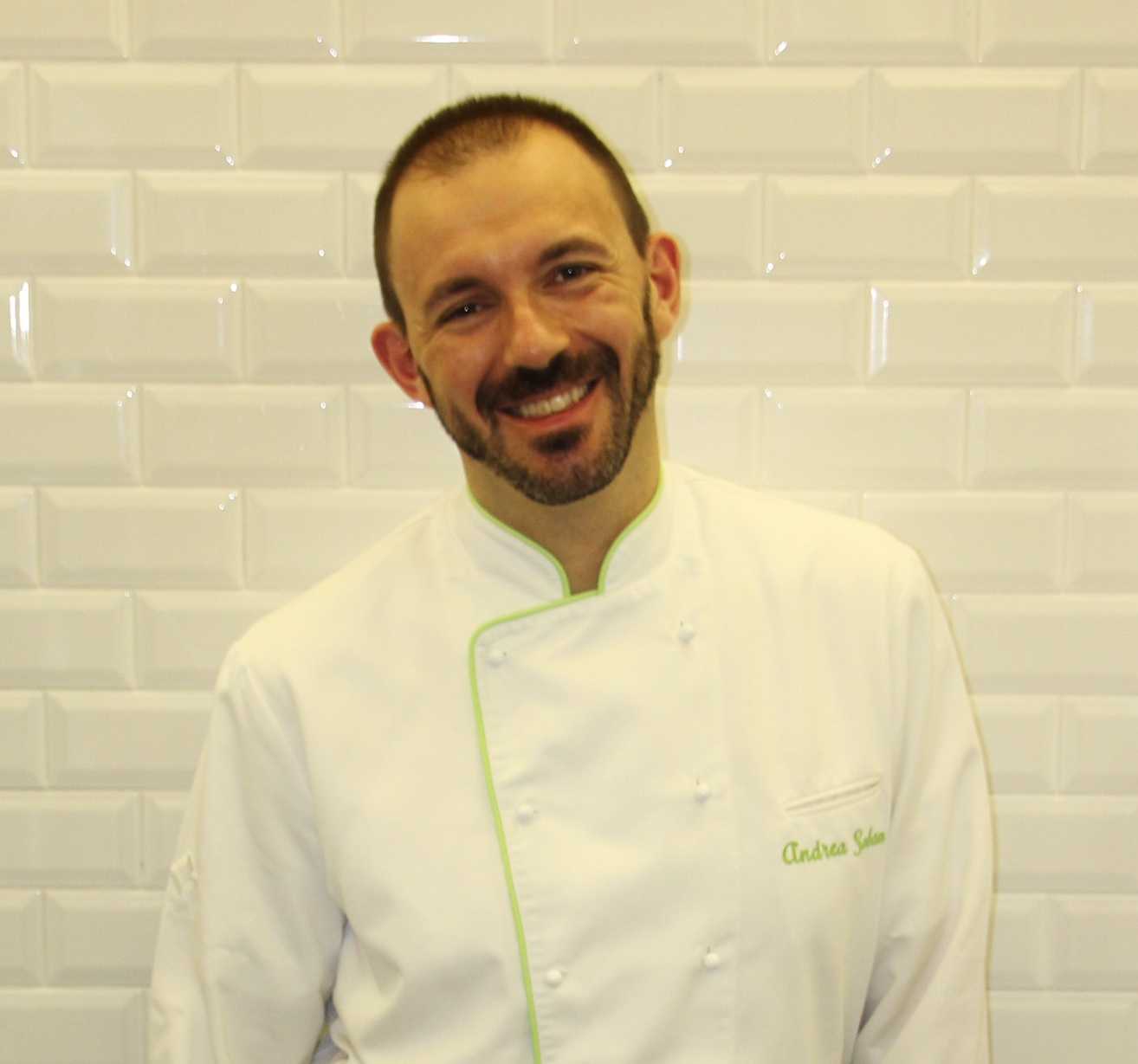 Andrea Soban fa impazzire la Sicilia con un sorbetto a base di capperi e gin