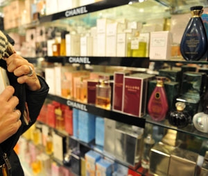 Ladro “profumato” denunciato ad Alessandria