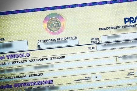 Da oggi il documento di proprietà dell’auto sarà solo digitale