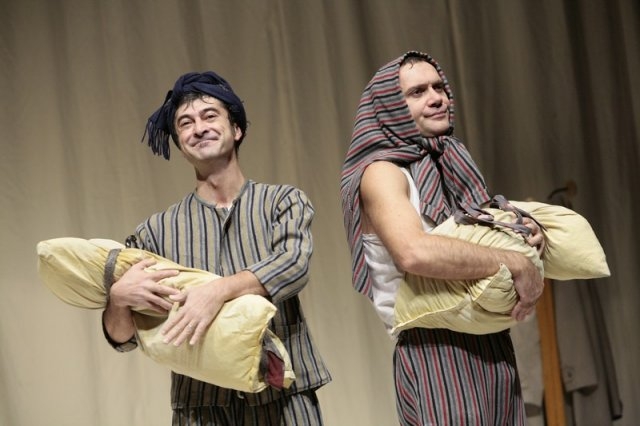 Il sabato pomeriggio il Teatro Sociale di Valenza APRE alle famiglie