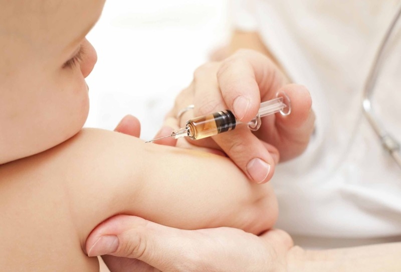 Saitta rassicura sui vaccini: “In Piemonte solo il 2% delle famiglie dice no”