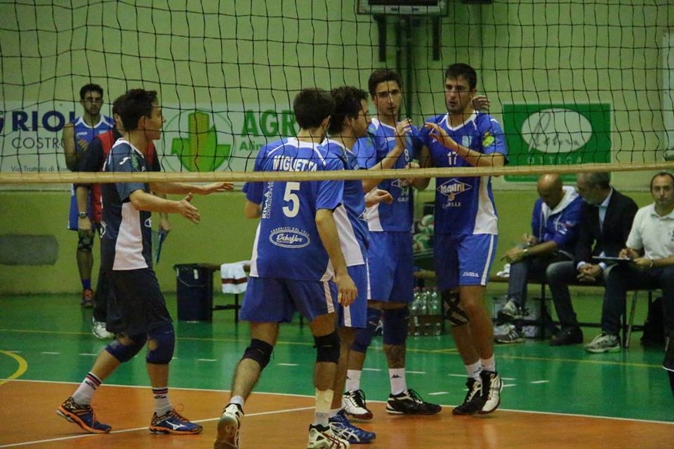 Cade la Mangini Novi Pallavolo con la capolista, tutti i risultati le squadre della provincia in serie B e C