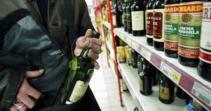 Mute da sub per nascondere la merce rubata: banda denunciata dopo due colpi