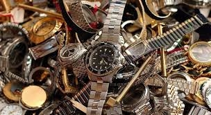 Timidi segnali di miglioramento nella lotta al fenomeno dell’acquisto di prodotti illegali o contraffatti
