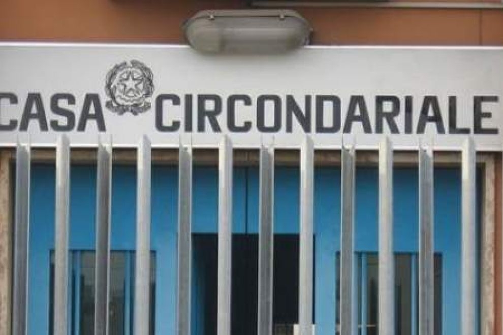 Ignorano il divieto di dimora ad Alessandria: in carcere una coppia di spacciatori