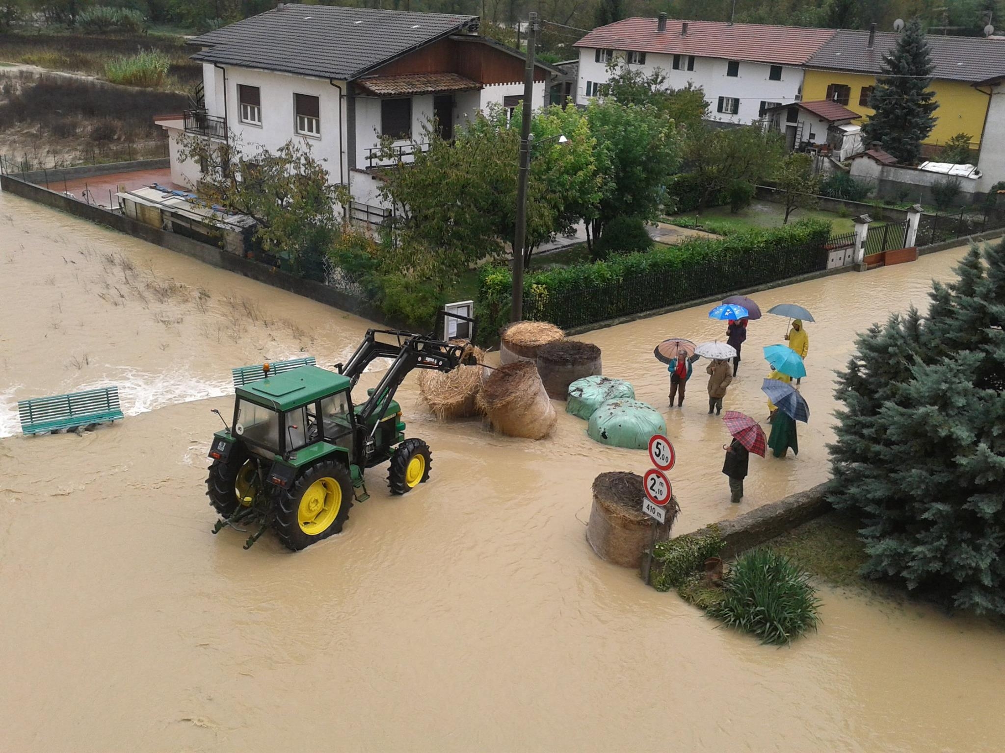 A Serravalle cittadini scrivono al sindaco: mettete in sicurezza via Fabbriche e via Fabbri
