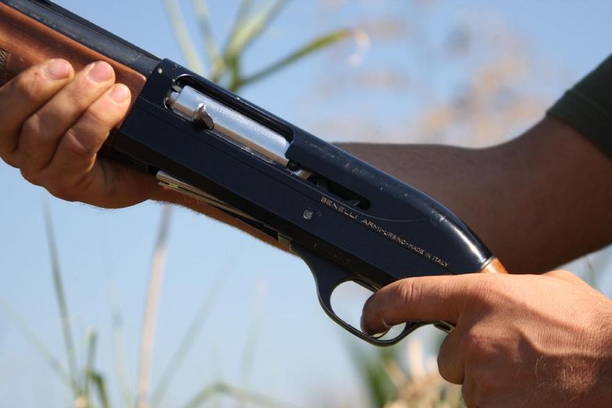 Spara troppo vicino alla case: multato un cacciatore di Cassine