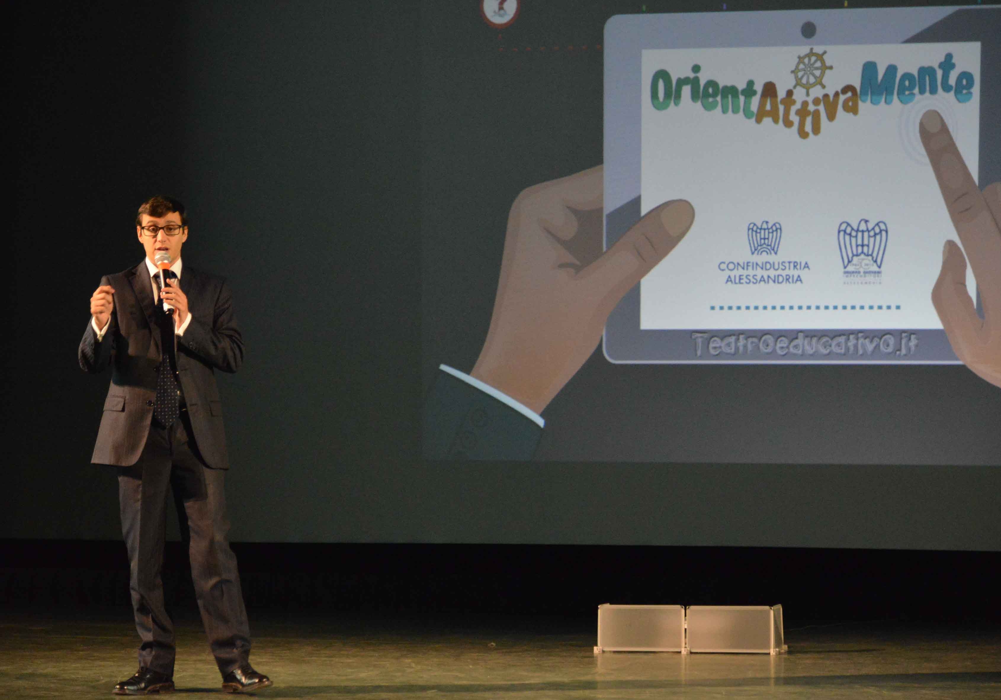 Circa 700 studenti per la lezione–spettacolo “Orientattivamente” organizzato da Confindustria