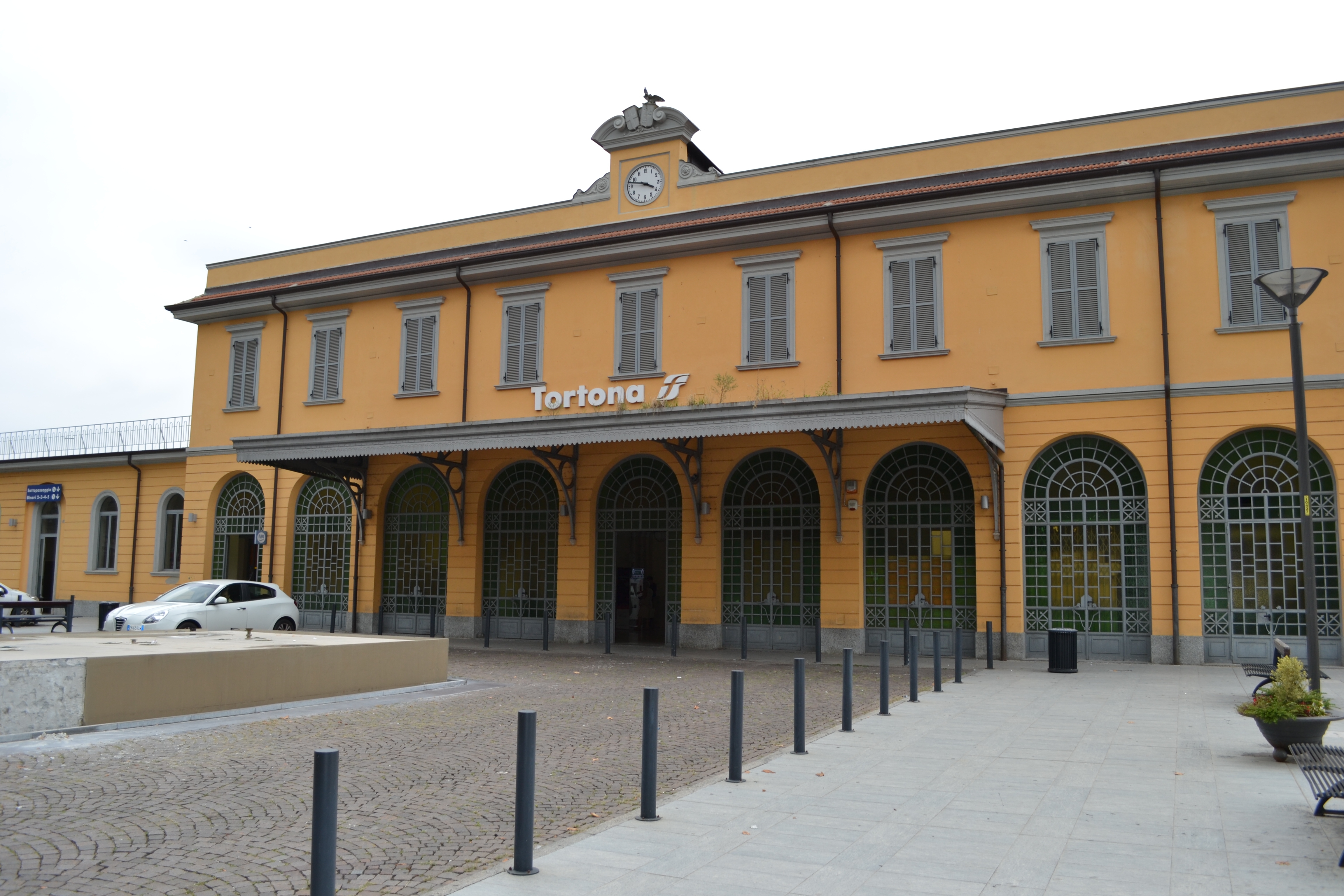 Aggredisce il capotreno: denunciato un passeggero dalla Polfer di Tortona