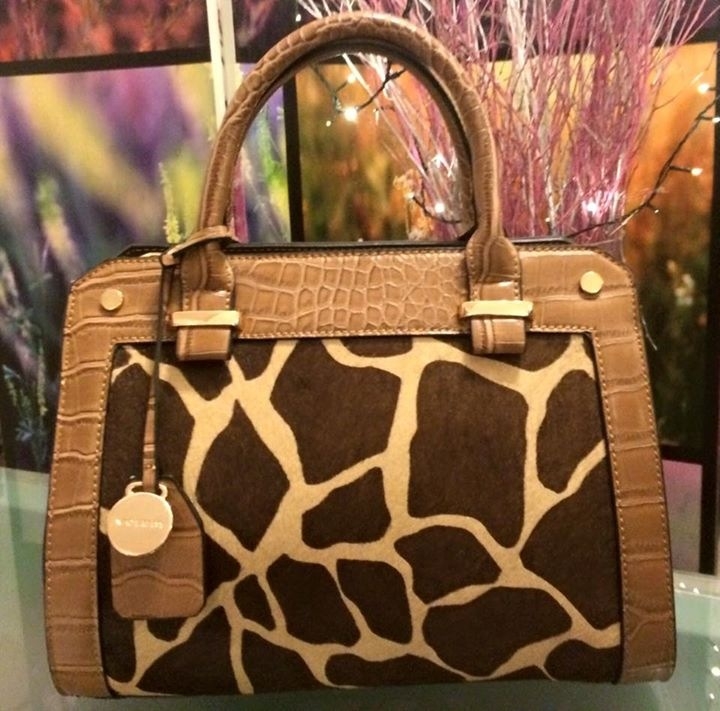 Borsa firmata Volum