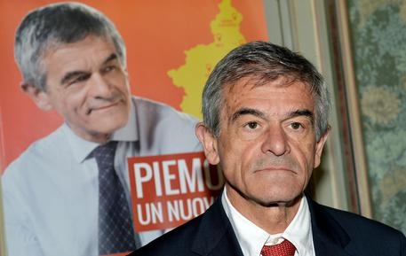Chiamparino: “Per la Regione Piemonte un 2015 positivo”