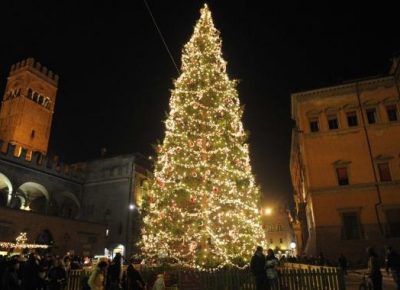 Immagini Suggestive Di Natale.A Bologna L Aria Di Natale Incontra La Tradizione Ecco Tutti I Mercatini Natalizi Della Citta