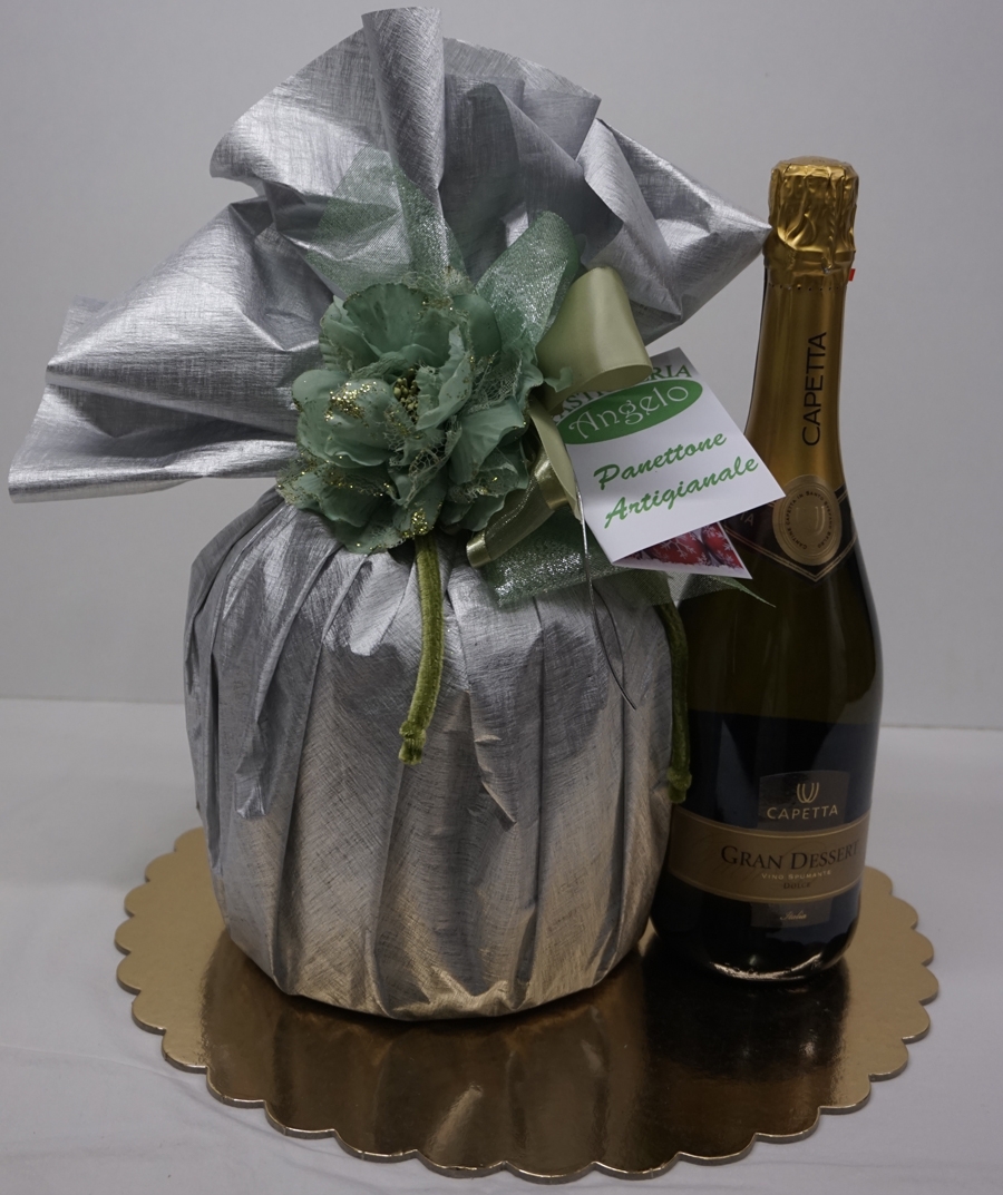 Panettone e spumante