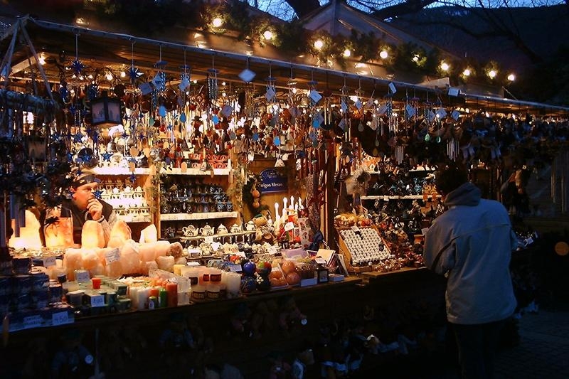 A Genova torna il tradizionale Mercatino di San Nicola