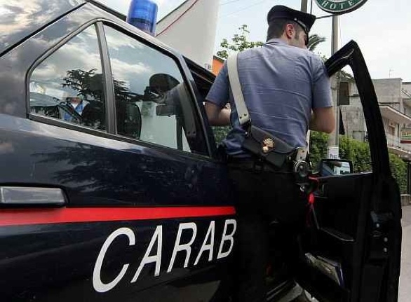 Svaligiano un appartamento in Spalto Marengo durante la partita dei Grigi: arrestato il “palo”