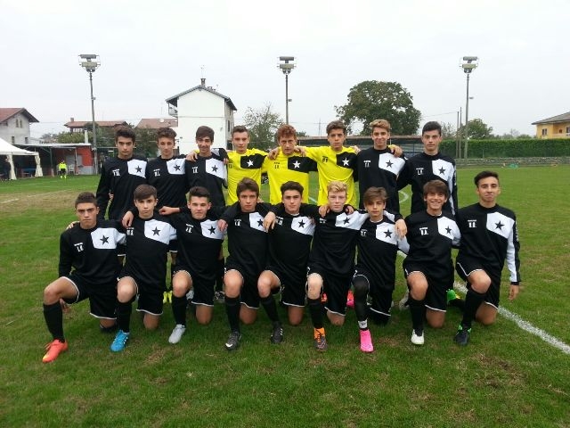 “Gli avversari hanno ragione” e rifiuta il calcio di rigore. La bella storia degli Allievi del Casale
