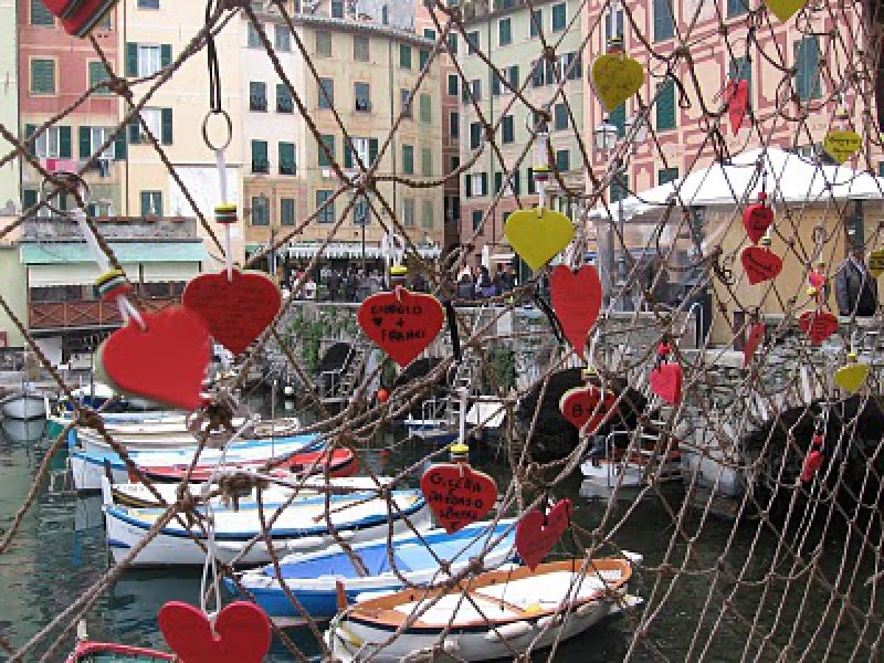 San Valentino: a Camogli l’amore è impresso nel cuore o servito su un piatto
