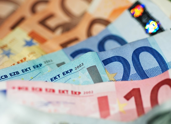 Altro raggiro online: due giubbotti a prezzi stracciati ma era una truffa