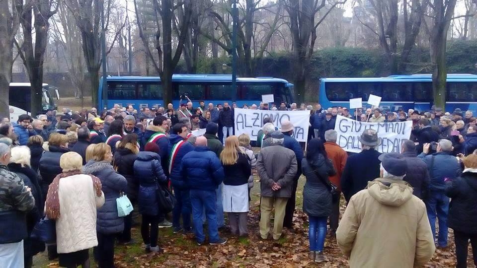 In 500 a Torino per difendere l’Ospedale di Acqui Terme