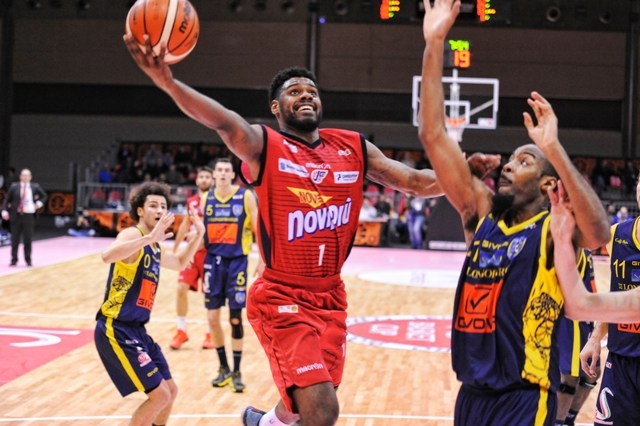Infortunio alla mano: la Junior perde Johnson per almeno due settimane