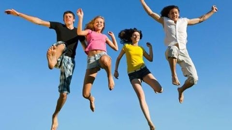 Pazzanimazione cerca 10 animatori per l’estate 2016
