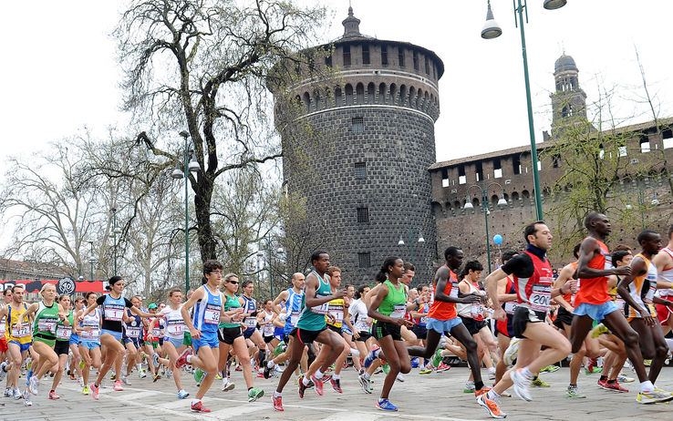 A Milano si torna a correre con la storica Stramilano