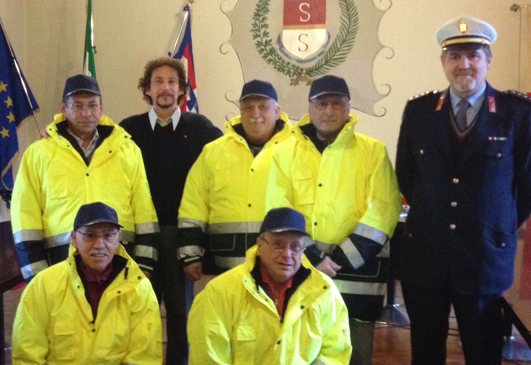 Il Comune di San Salvatore cerca “nonno (vigile) per amico”