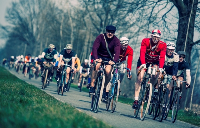 Da Milano a Sanremo con una bici d’epoca: ad Alessandria il prologo prima della partenza