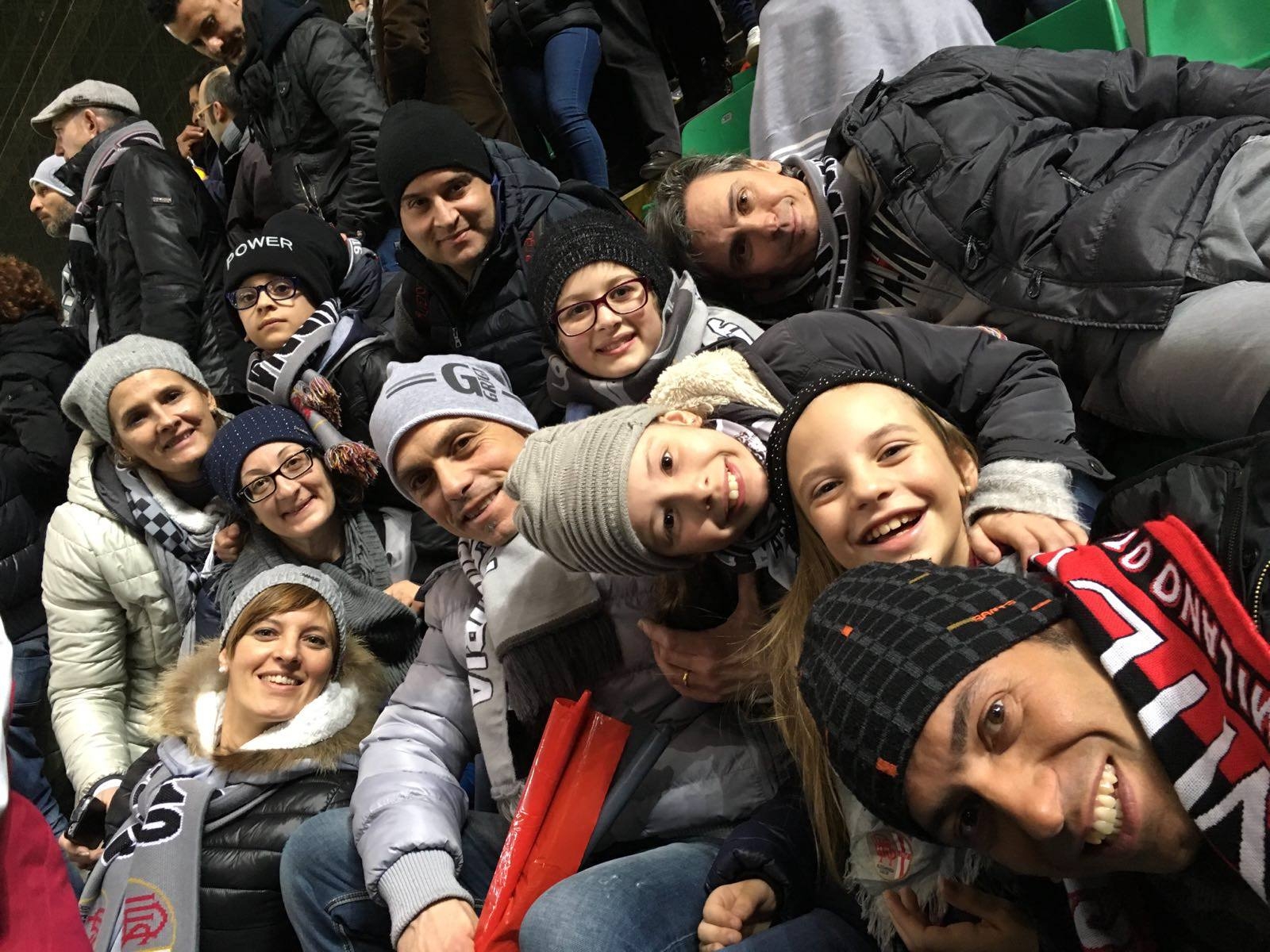 I volti dei tifosi grigi a San Siro [FOTO]