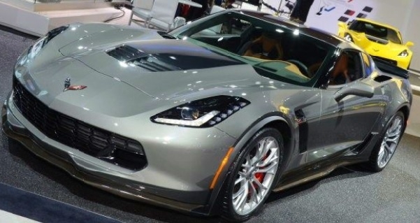 Ruba la Corvette di un amico e per due volte ignora l’alt della Stradale: nei guai un cittadino di Acqui