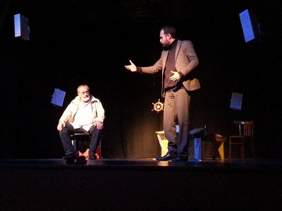 La leggerezza al servizio della memoria. Recensione de “Il Testimone” al Teatro San Francesco