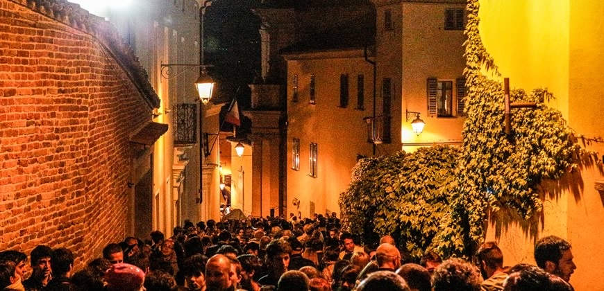 Festa della Barbera: a Castagnole si accende la passione per la Barbera, di cortile in cortile