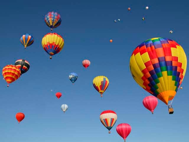 Festival del Volo: a Monza si vola tra mongolfiere, aerostati e mostre